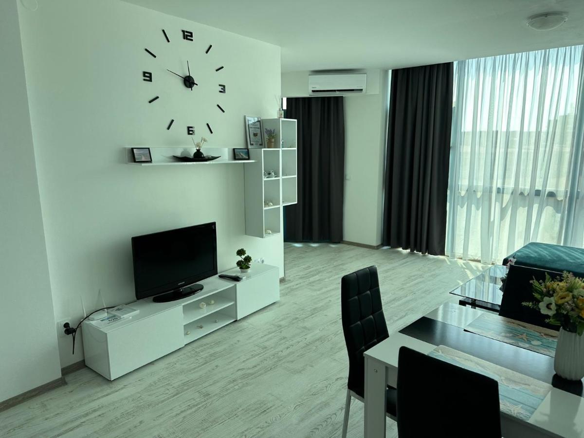Spacious And Cozy Apartment In Complex Del Sol Primorsko Exterior photo